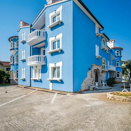 Hilde Red-10 By Interhome Apartment Medulin