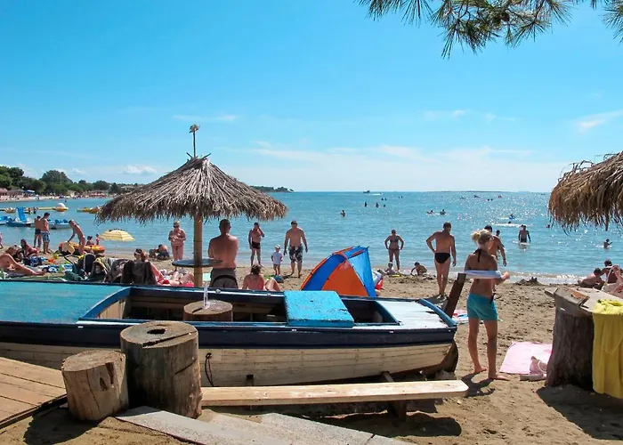 아파트 Hilde Red-10 By Interhome